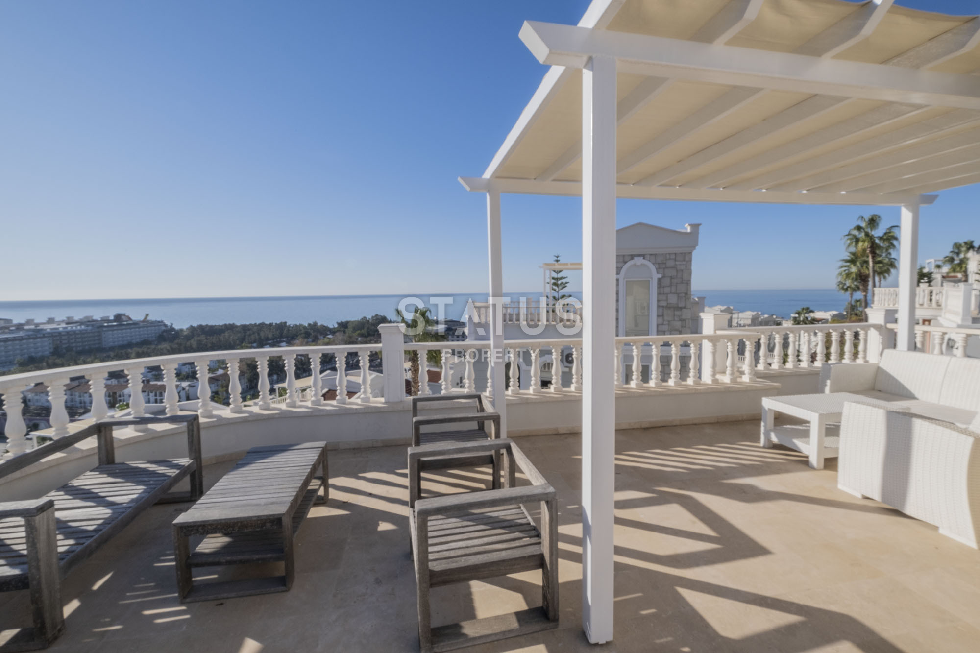 Шикарная меблированная вилла с видом на море, 200м2. фото 9