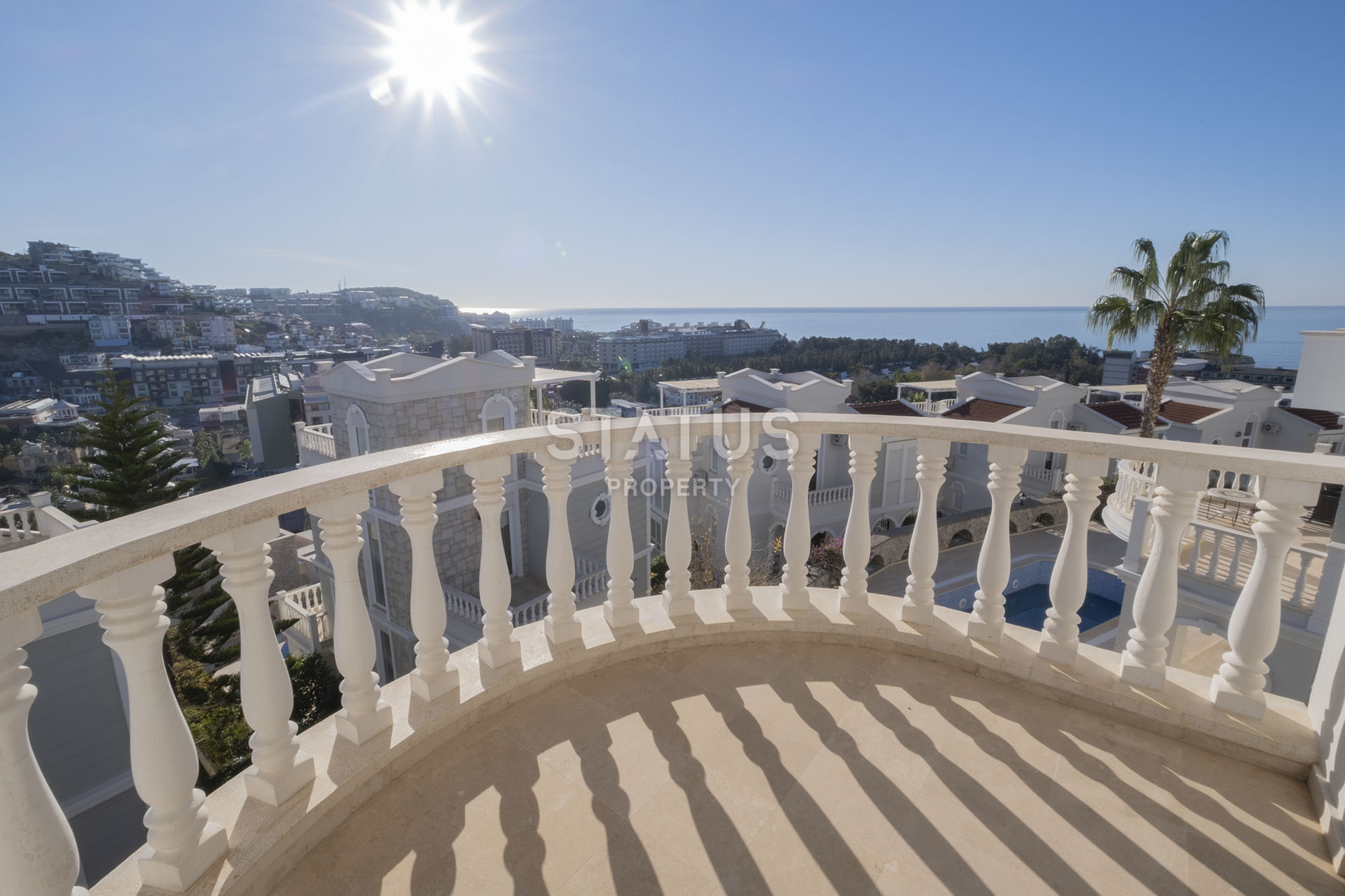 Шикарная меблированная вилла с видом на море, 200м2. фото 15