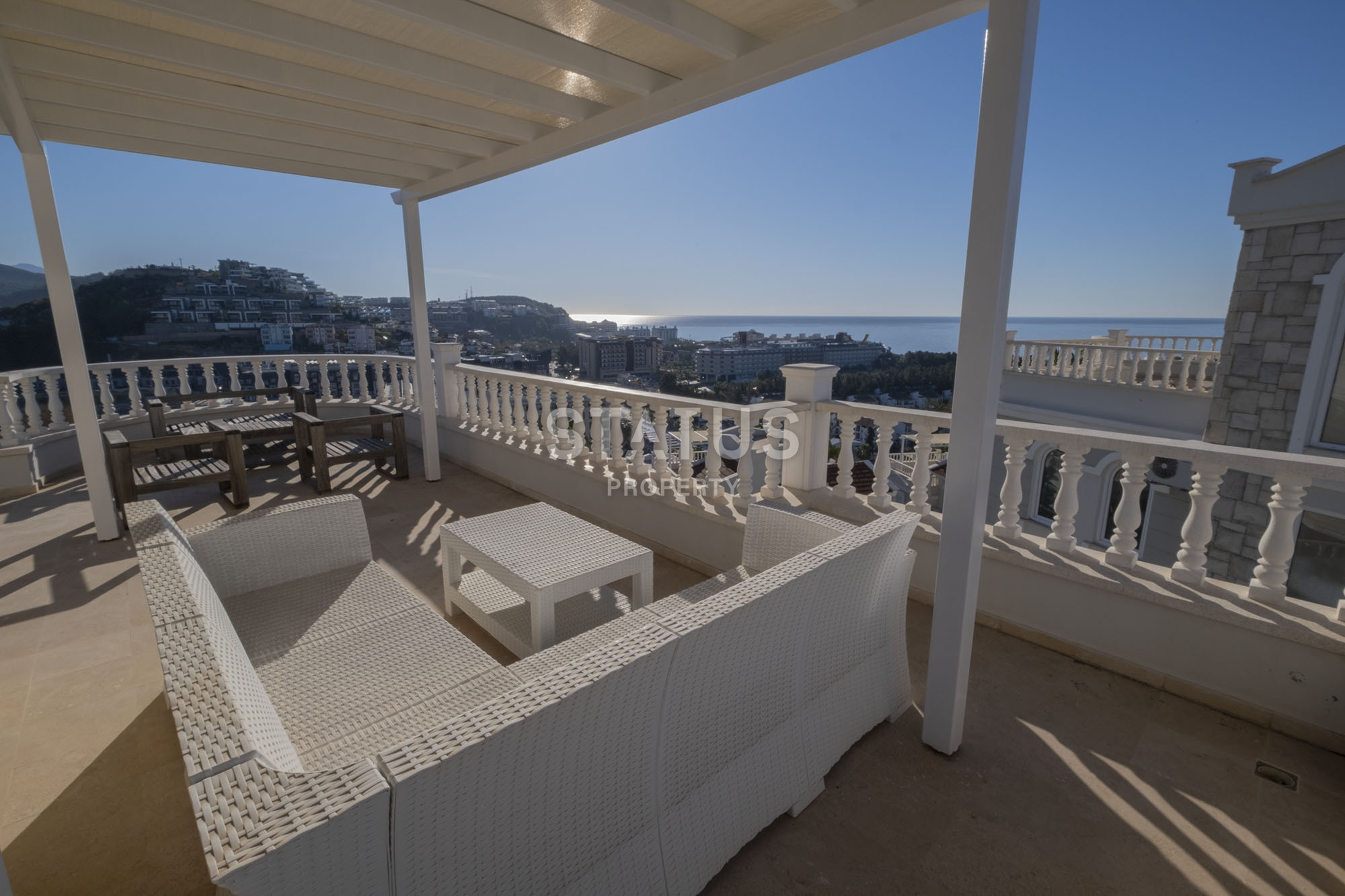 Шикарная меблированная вилла с видом на море, 200м2. фото 18