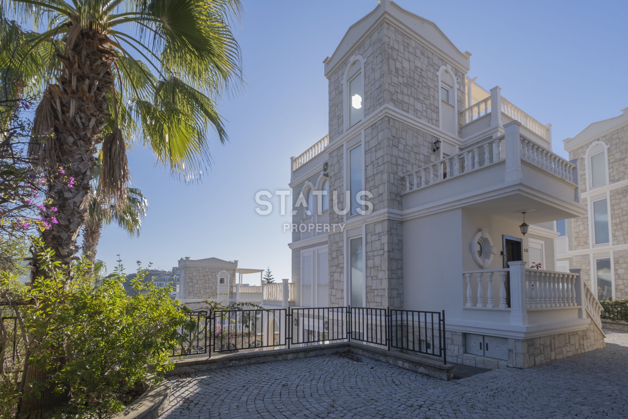 Шикарная меблированная вилла с видом на море, 200м2. фото 29