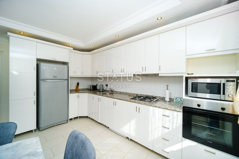 Меблированный дуплекс 3+1 в центральном районе с видом на море, 180 м2 фото 7