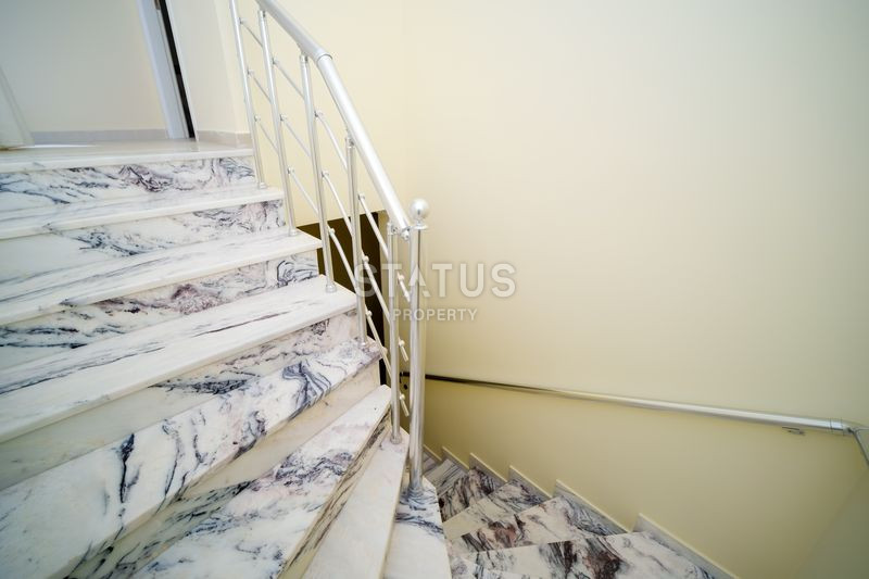 Меблированный дуплекс 3+1 в центральном районе с видом на море, 180 м2 фото 18