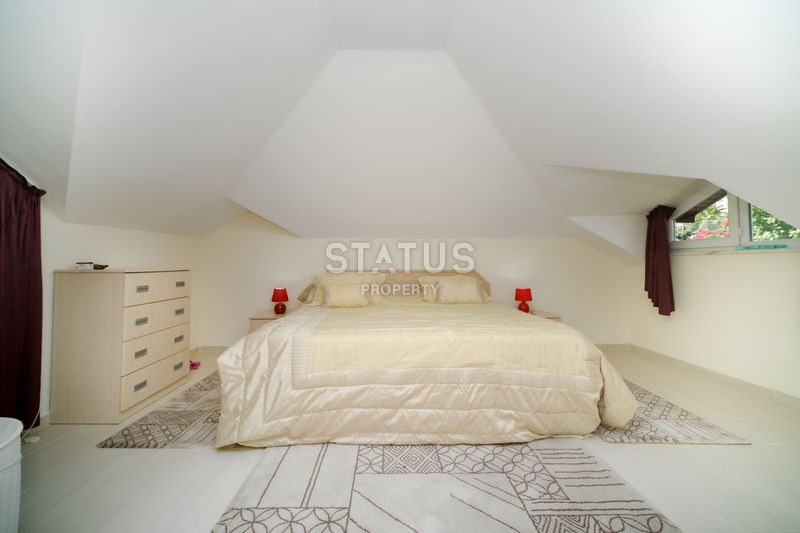 Меблированный дуплекс 3+1 в центральном районе с видом на море, 180 м2 фото 20