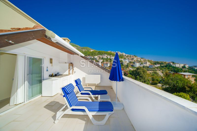 Меблированный дуплекс 3+1 в центральном районе с видом на море, 180 м2 фото 25