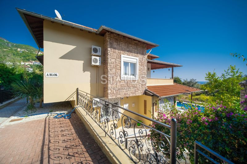 Меблированный дуплекс 3+1 в центральном районе с видом на море, 180 м2 фото 30