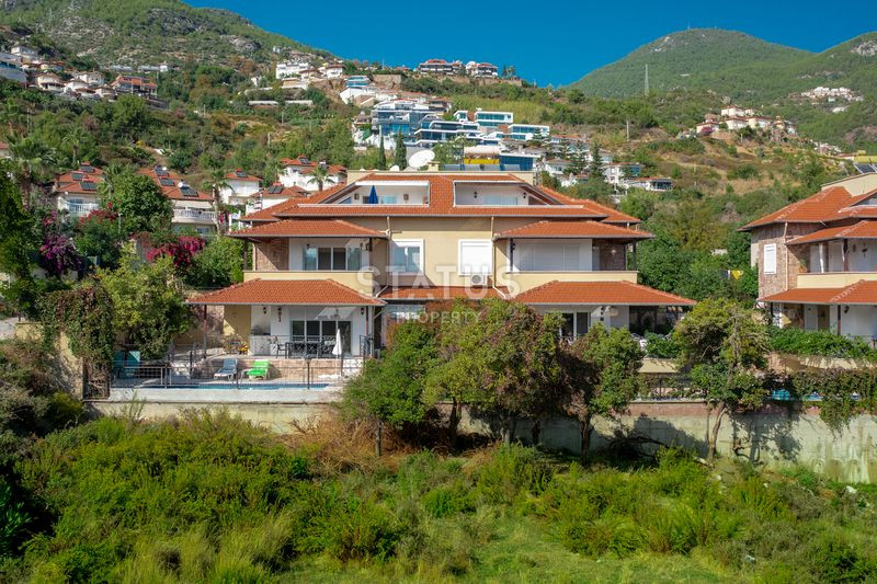 Меблированный дуплекс 3+1 в центральном районе с видом на море, 180 м2 фото 33