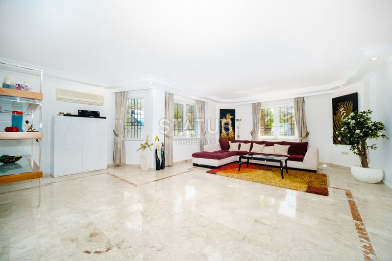 Роскошная вилла 4+1 в районе Каргыджак с видом на море, 240м2. фото 3