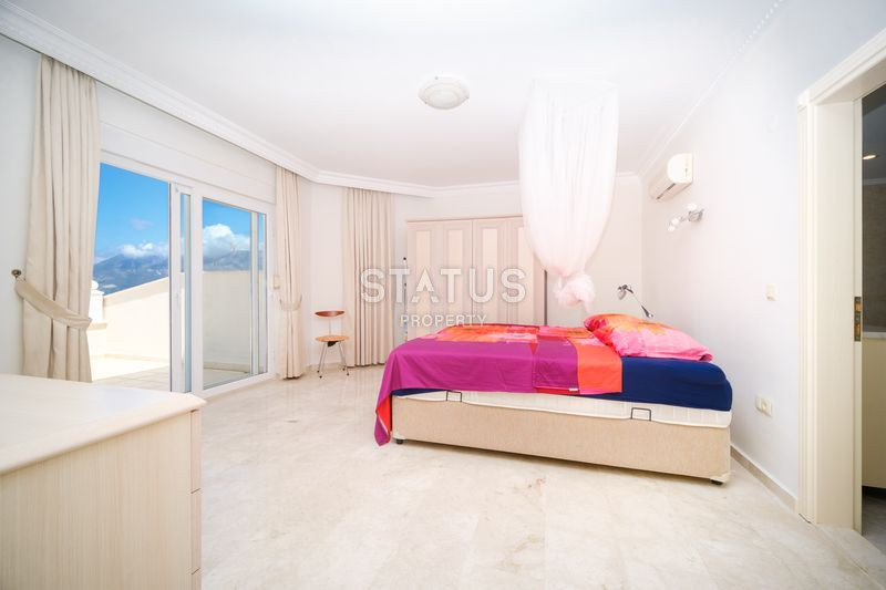 Роскошная вилла 4+1 в районе Каргыджак с видом на море, 240м2. фото 16