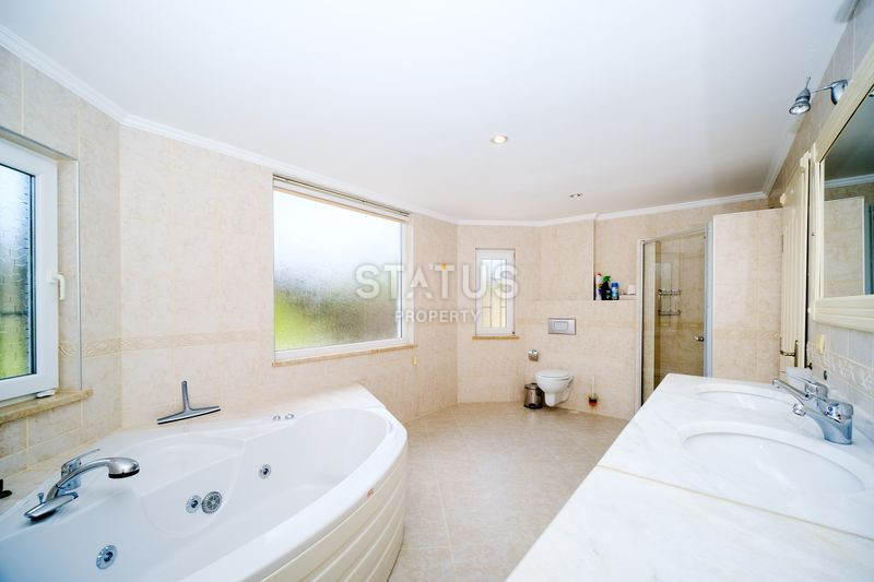 Роскошная вилла 4+1 в районе Каргыджак с видом на море, 240м2. фото 18