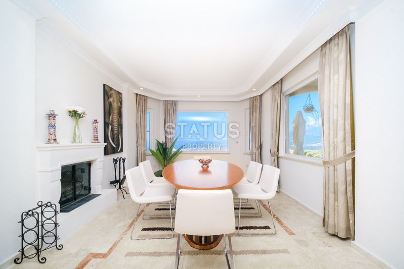 Роскошная вилла 4+1 в районе Каргыджак с видом на море, 240м2. фото 22