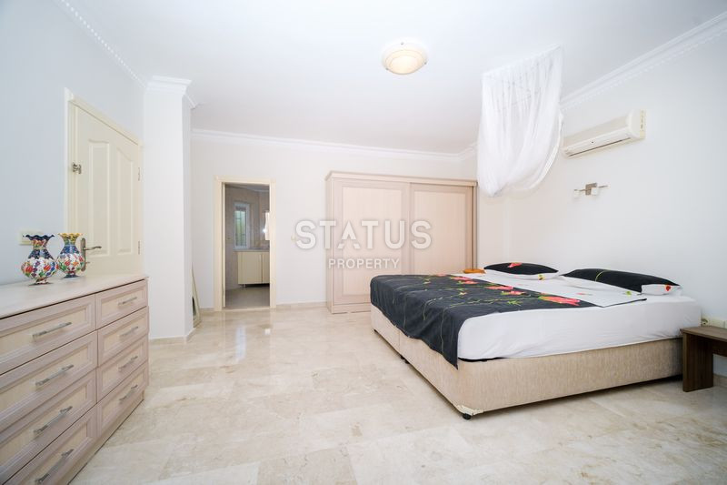 Роскошная вилла 4+1 в районе Каргыджак с видом на море, 240м2. фото 24