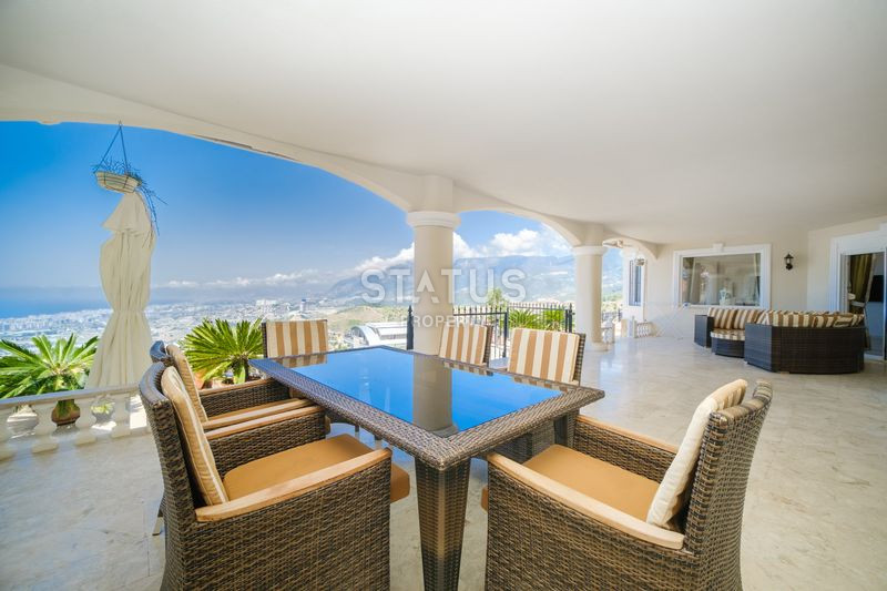 Роскошная вилла 4+1 в районе Каргыджак с видом на море, 240м2. фото 39