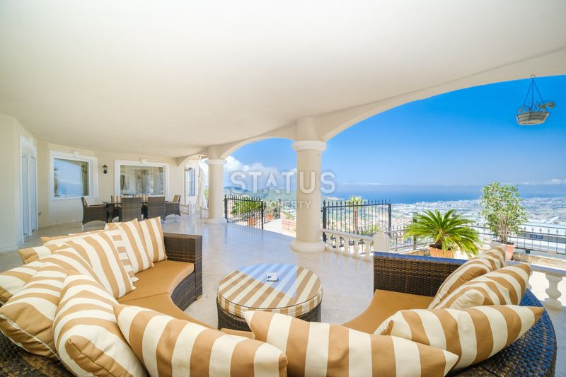 Роскошная вилла 4+1 в районе Каргыджак с видом на море, 240м2. фото 40