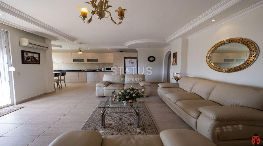 Трёхкомнатная квартира с видом на море в масштабном ЖК в Джикджилли. 110м2 фото 4