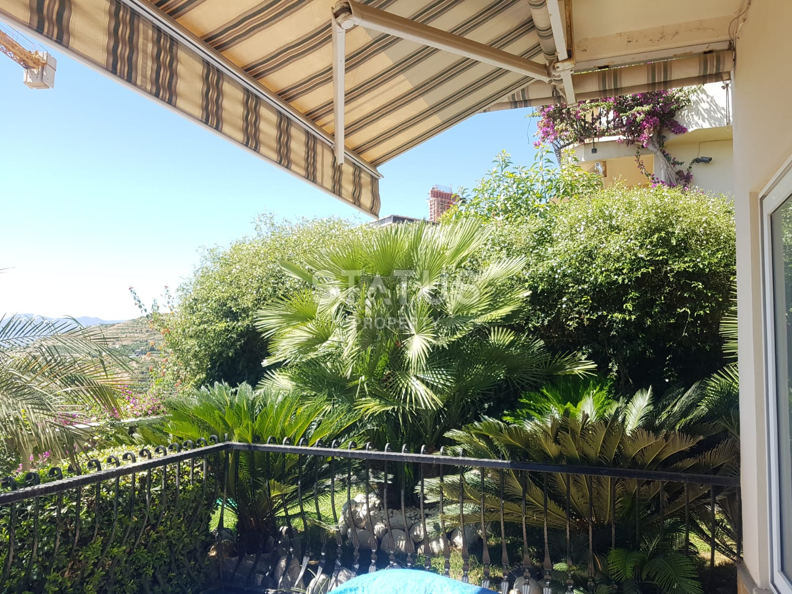 Двухэтажная вилла 3+1 под ключ в легендарном ЖК в спокойном районе Каргыджак. 190м2 фото 6