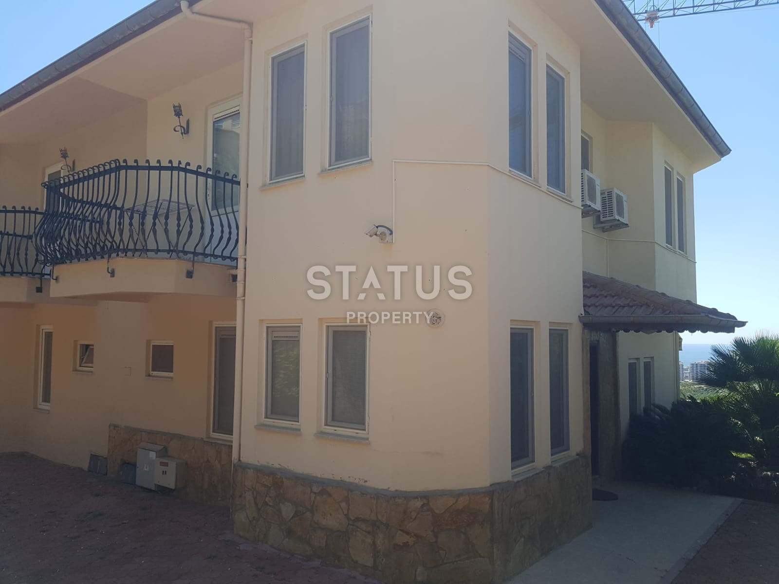 Двухэтажная вилла 3+1 под ключ в легендарном ЖК в спокойном районе Каргыджак. 190м2 фото 30