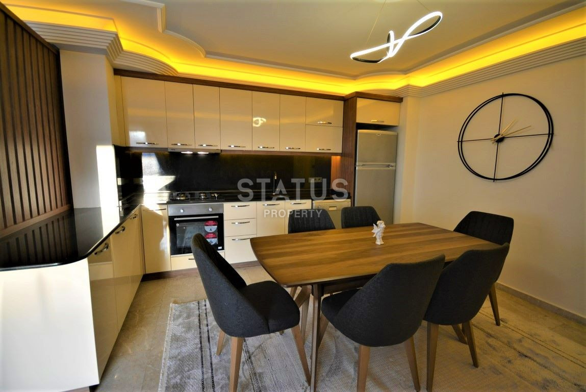 Меблированная квартира 2+1 с выгодным расположением в Махмутларе. 120м2 фото 3