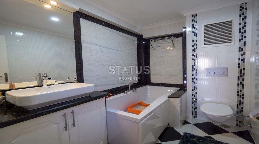 Очень просторный дуплекс 5+1 в центре Аланьи 50м от пляжа. 208м2 фото 16