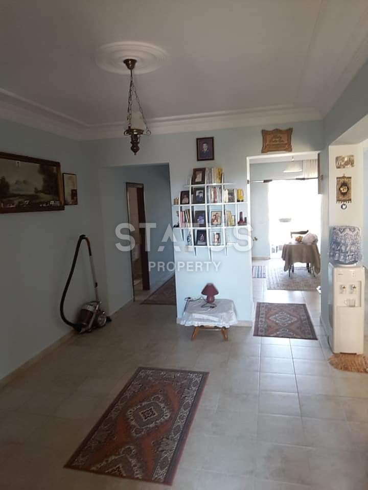 Квартира для большой семьи за небольшие деньги в Авсалларе. 180м2 фото 3