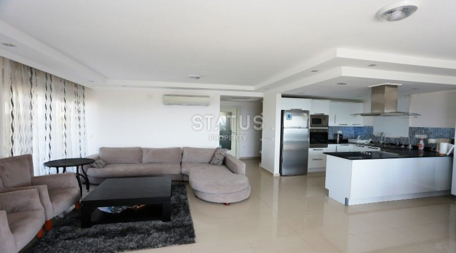 Duplex apartments with sea views in the open area of Konakli. 300m2 фото 18