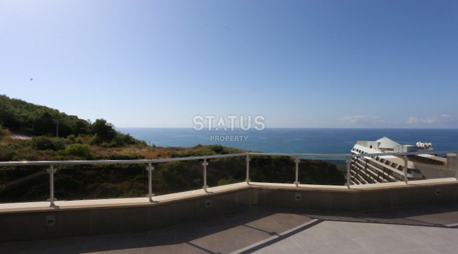 Duplex apartments with sea views in the open area of Konakli. 300m2 фото 28