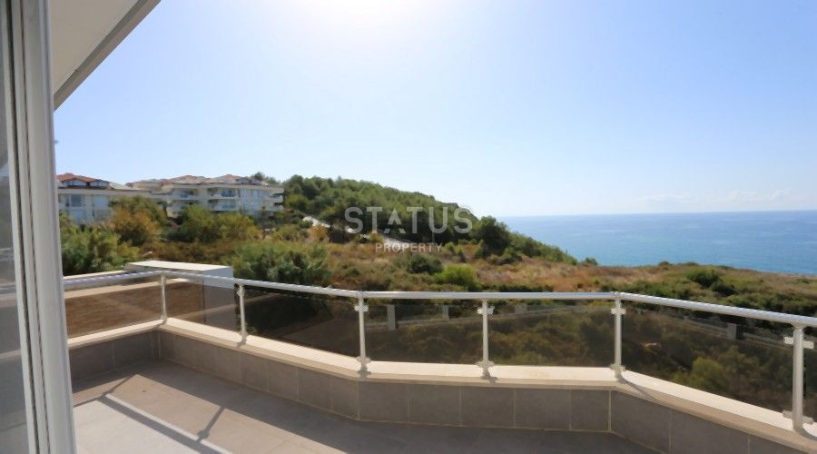 Duplex apartments with sea views in the open area of Konakli. 300m2 фото 38