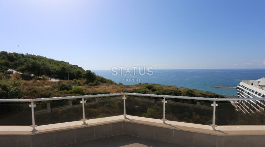 Duplex apartments with sea views in the open area of Konakli. 300m2 фото 40