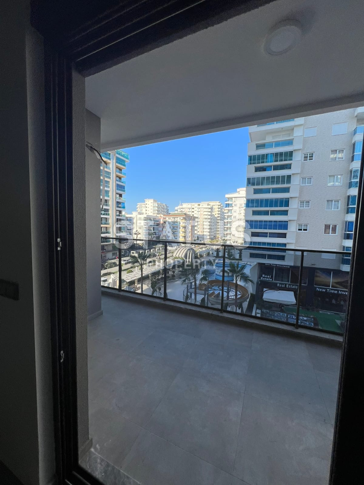 Двухкомнатная новая квартира в комплексе с отельной инфраструктурой от ведущего застройщика. 65м2 фото 11