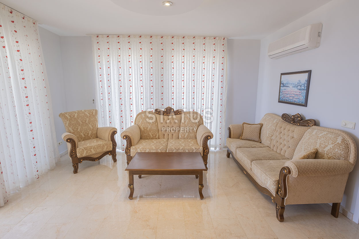 Четырехкомнатная двухуровневая вилла с видом на море в районе Конаклы, 120м2 фото 7