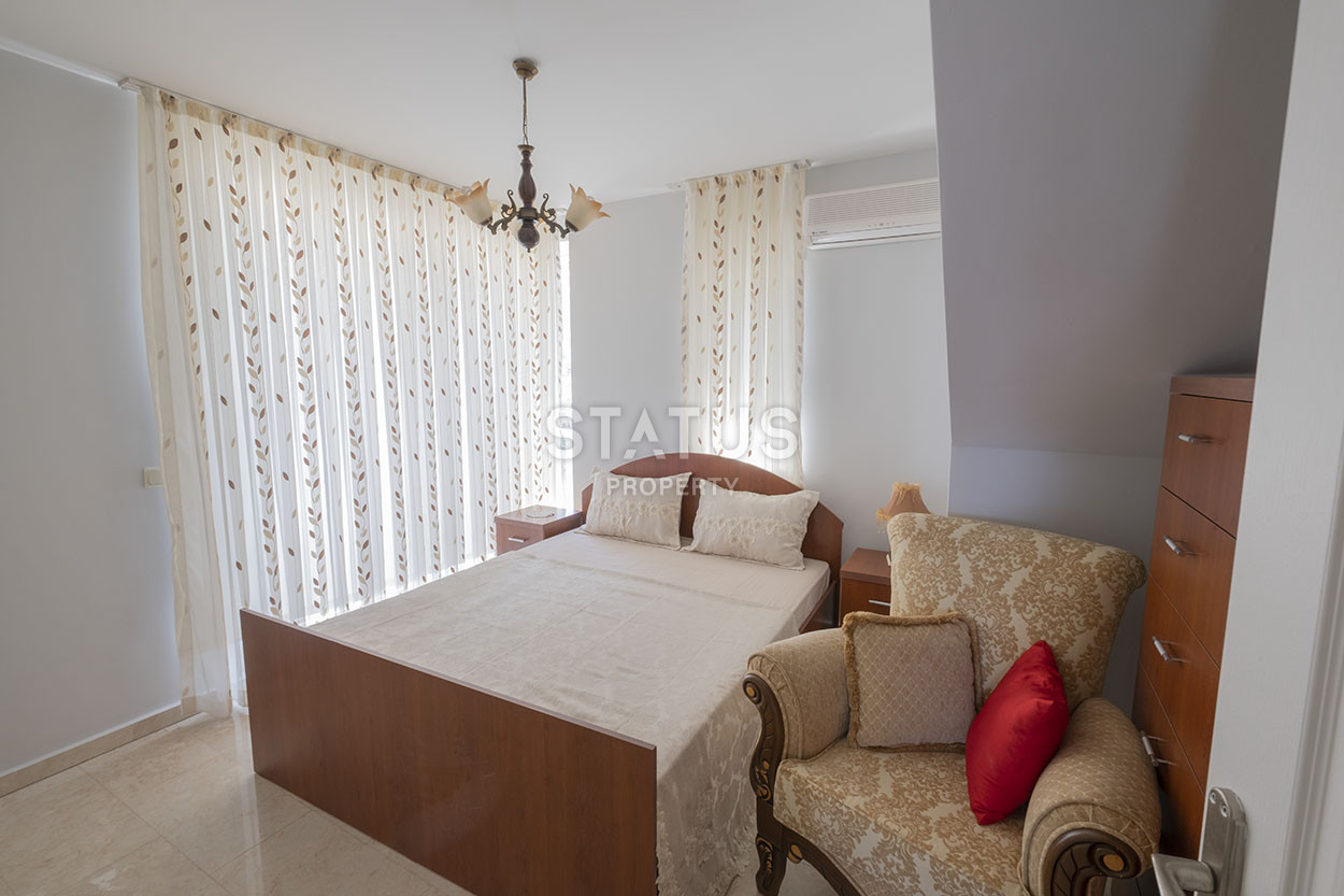 Четырехкомнатная двухуровневая вилла с видом на море в районе Конаклы, 120м2 фото 12