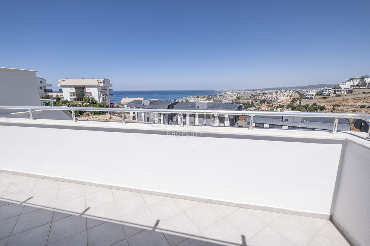 Четырехкомнатная двухуровневая вилла с видом на море в районе Конаклы, 120м2 фото 17