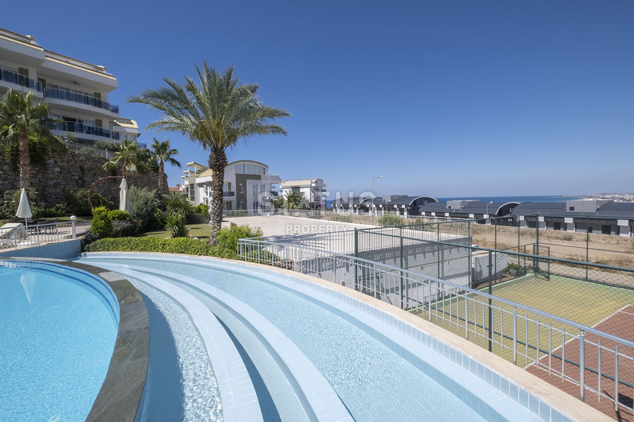 Четырехкомнатная двухуровневая вилла с видом на море в районе Конаклы, 120м2 фото 24