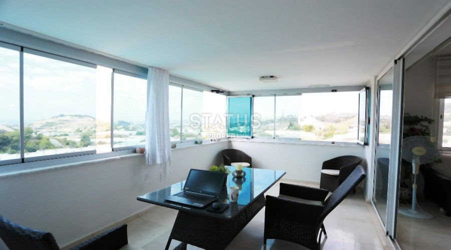 Трёхкомнатная просторная квартира с видом на горы и море в открытом районе в Конаклы. 115м2 фото 15