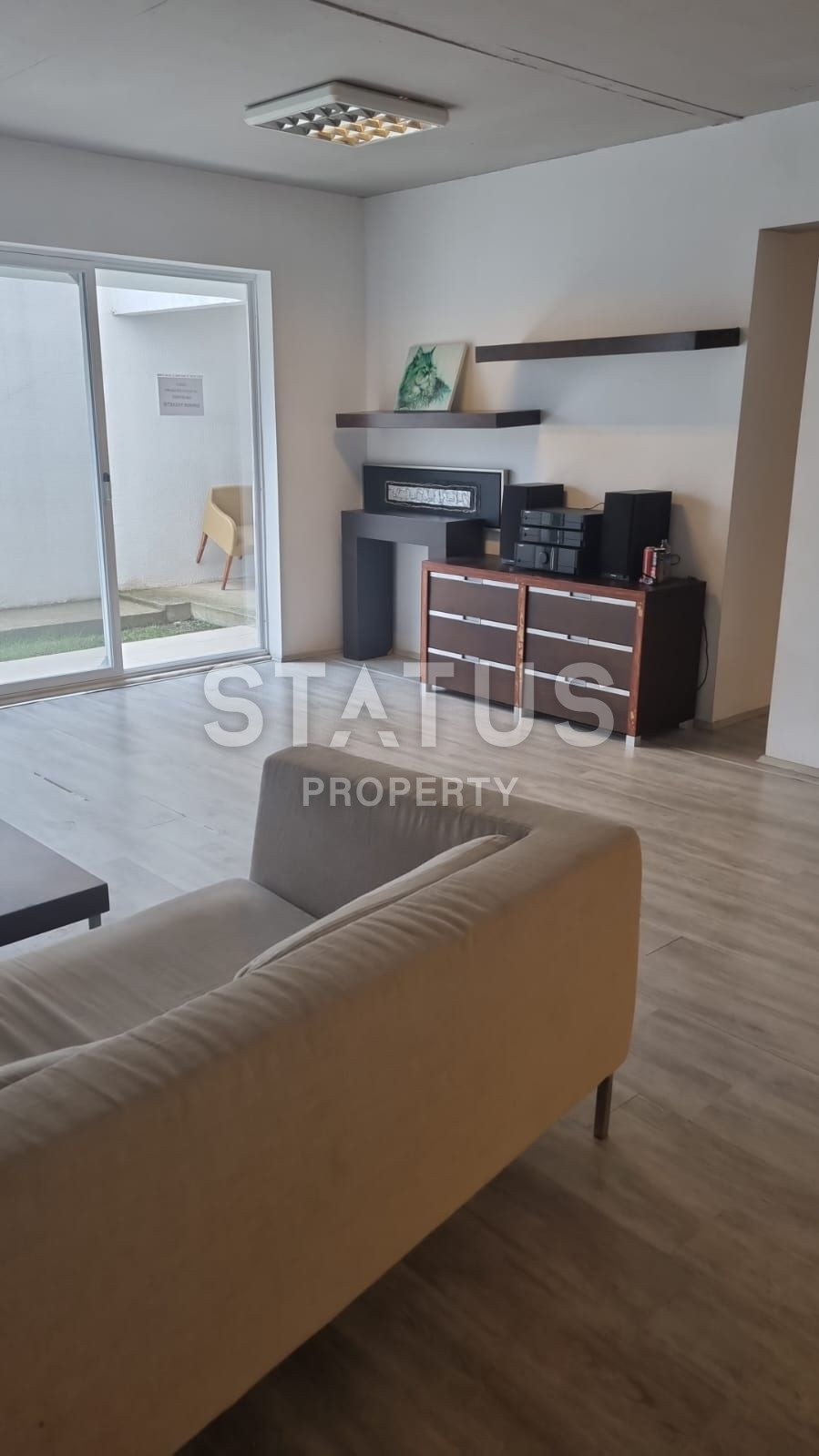 Трёхкомнатная просторная квартира с видом на горы и море в открытом районе в Конаклы. 115м2 фото 34