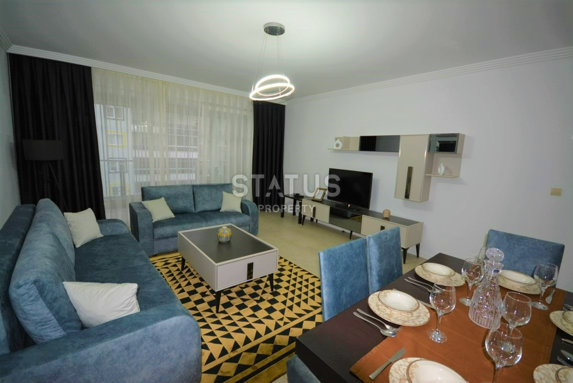 Просторная меблированная трёхкомнатная квартира в 350м от моря в Махмутларе. 128м2 фото 3