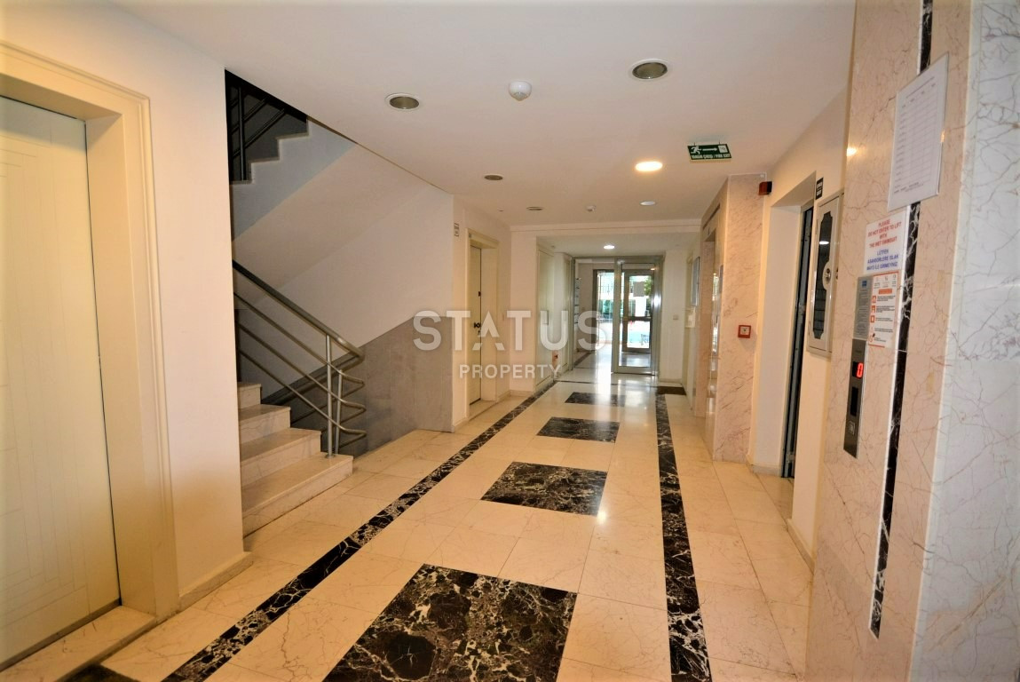 Просторная меблированная трёхкомнатная квартира в 350м от моря в Махмутларе. 128м2 фото 22