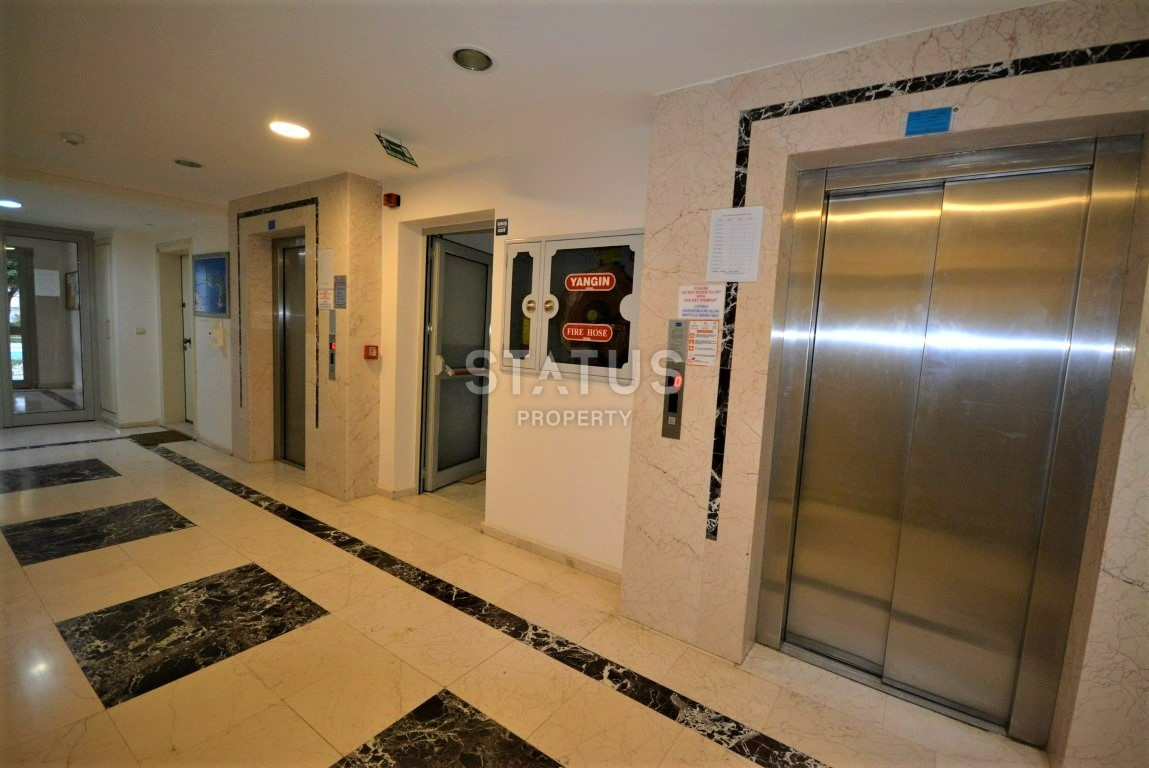 Просторная меблированная трёхкомнатная квартира в 350м от моря в Махмутларе. 128м2 фото 23