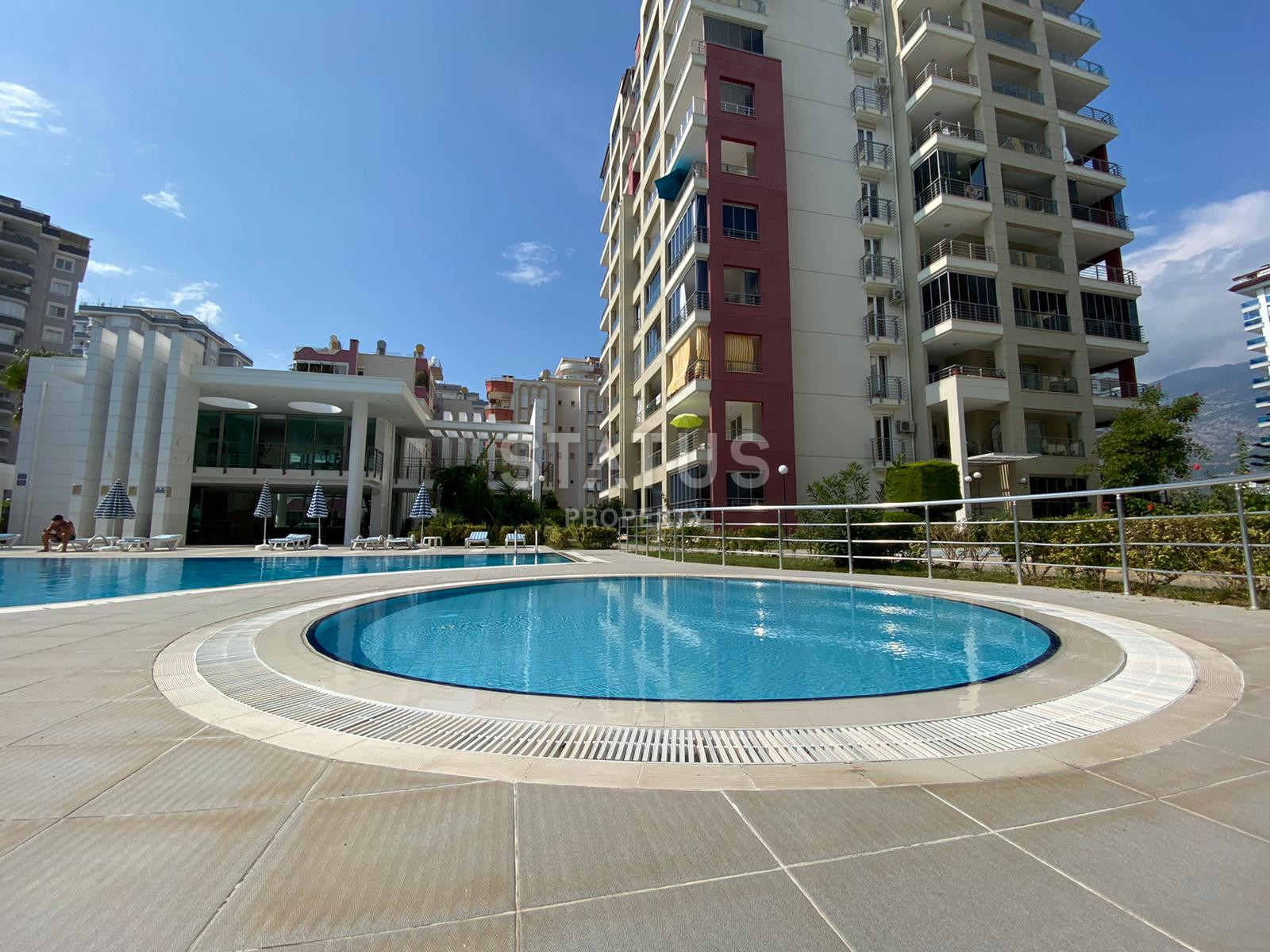 Просторная меблированная трёхкомнатная квартира в 350м от моря в Махмутларе. 128м2 фото 24