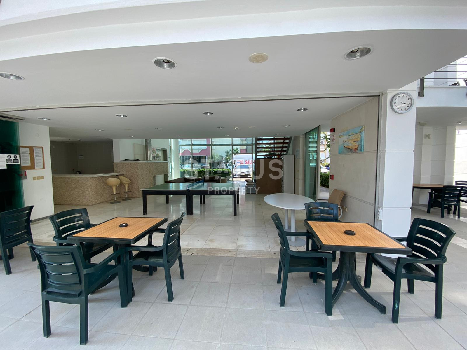 Просторная меблированная трёхкомнатная квартира в 350м от моря в Махмутларе. 128м2 фото 26