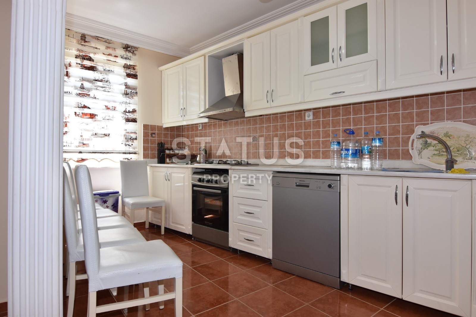 Трехкомнатная квартира с мебелью и техникой в Махмутларе, 120 м2 фото 9