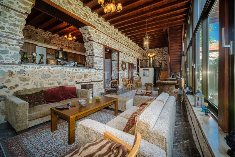 Вилла с видом на море в исторической части Аланьи на Кале. 350м2 -850м2 фото 5