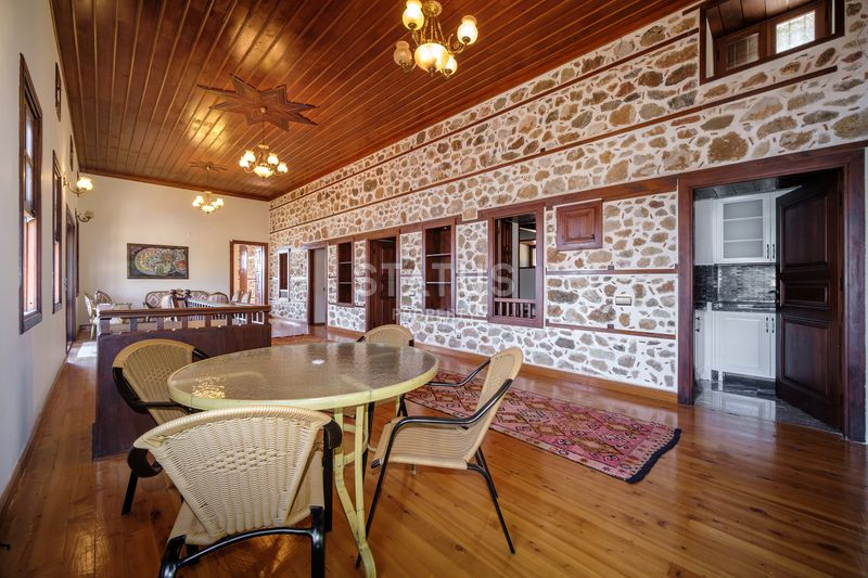 Вилла с видом на море в исторической части Аланьи на Кале. 350м2 -850м2 фото 11