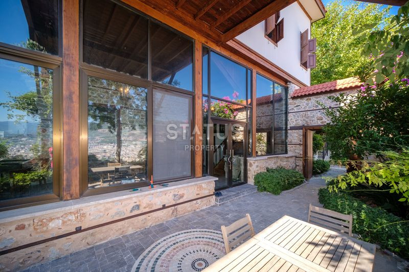 Вилла с видом на море в исторической части Аланьи на Кале. 350м2 -850м2 фото 35