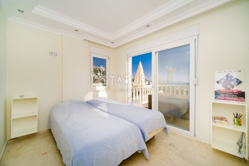 Светлая уютная вилла 2+1 с видом на город и море. 125м2 фото 14