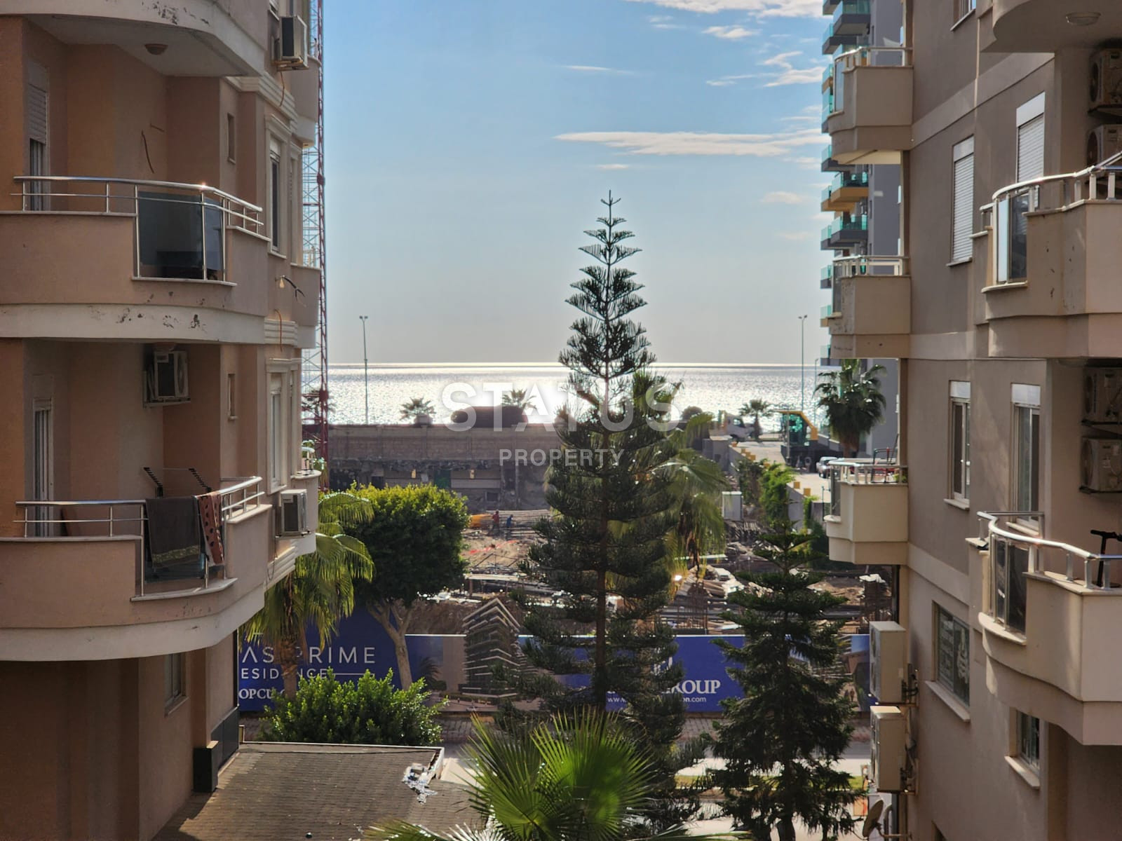 very spacious apartment with a favorable location near the sea in Mahmutlar. 175m2 фото 21