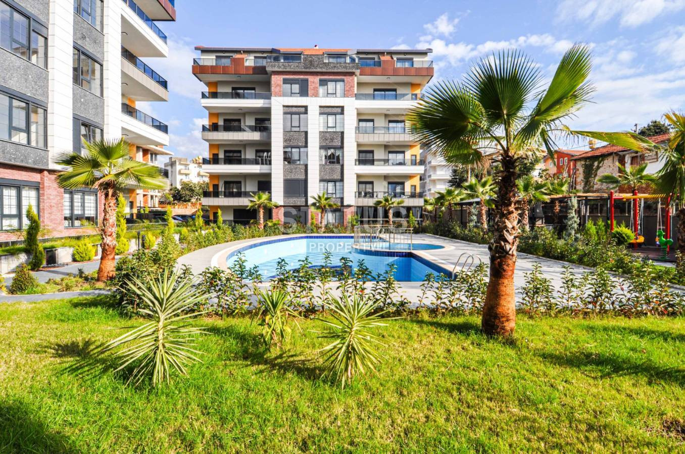 Четырехкомнатный садовый дуплекс в районе Оба, 175м2 фото 31