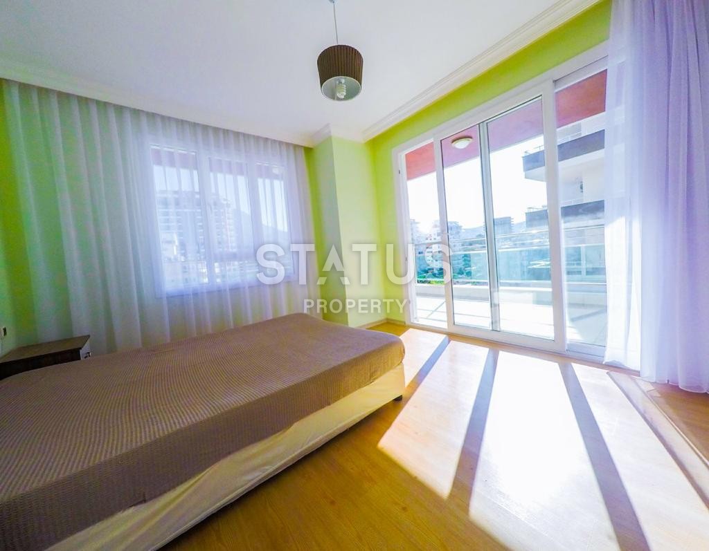 Меблированные апартаменты в центре района Махмутлар,135 м2 фото 13