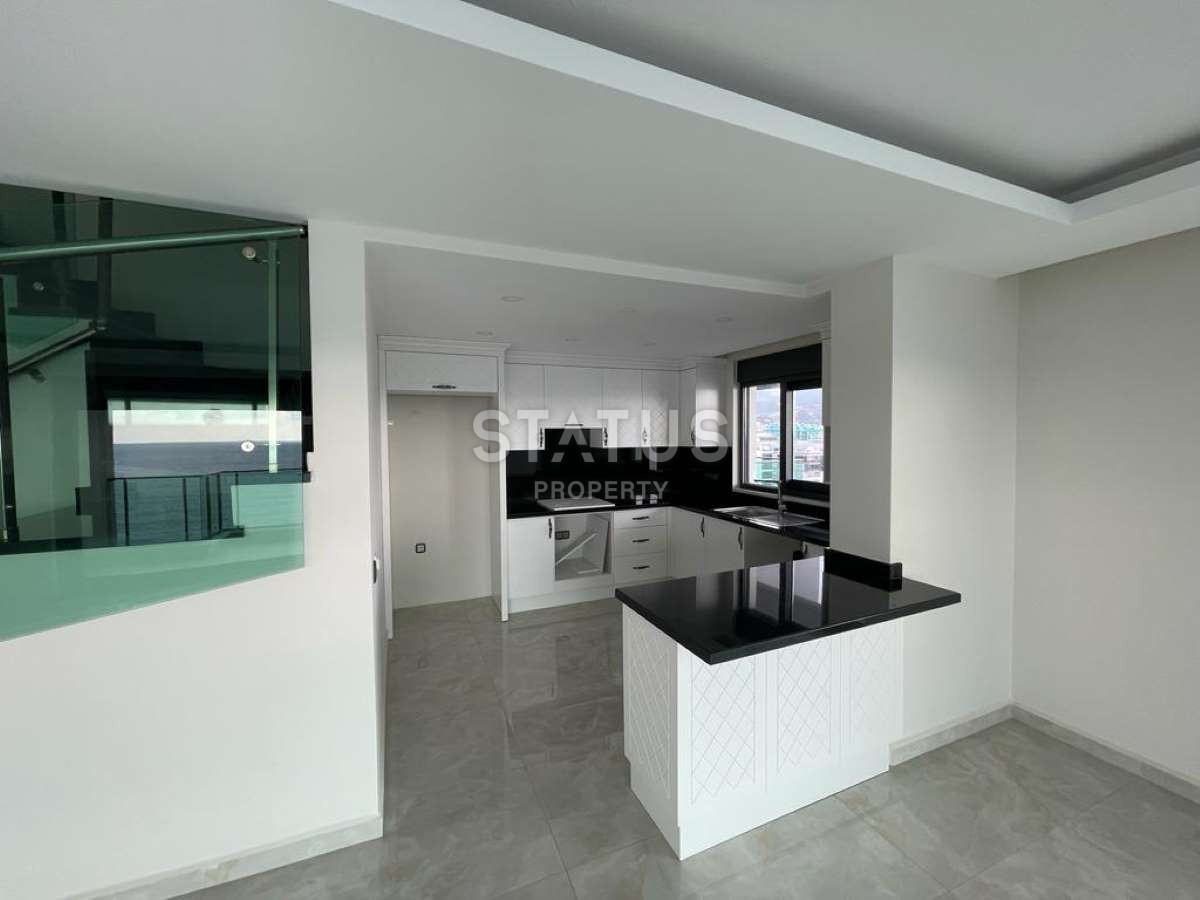 Двухуровневые апартаменты на первой береговой линии в районе Махмутлар, 340м2 фото 14