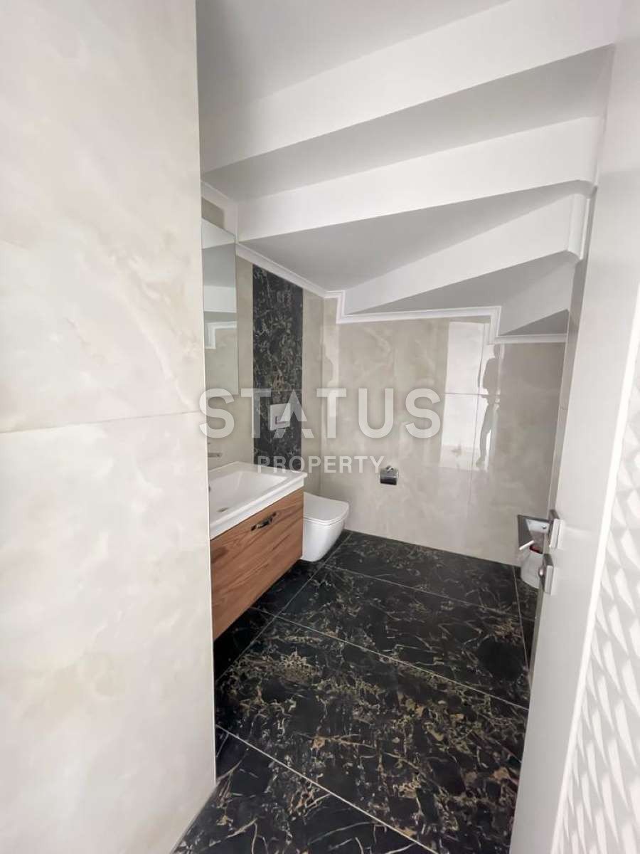 Двухуровневые апартаменты на первой береговой линии в районе Махмутлар, 340м2 фото 22