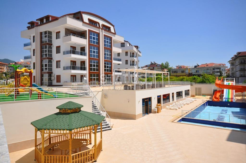 Spacious four-room apartment with furniture and appliances in the open area OBA. 160m2 фото 37